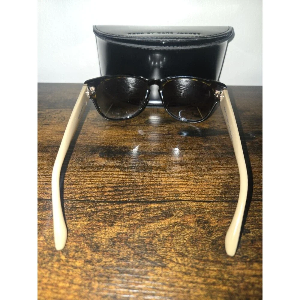 Marc by Marc Jacobs MMJ 230/S Beige & Black Striped Sunglasses Designer +‎ Case